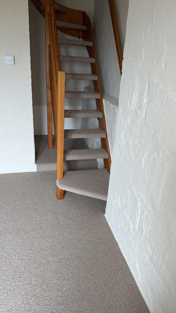 avonvale-carpets-bath-flooring-work-basement-combedown-lano 2
